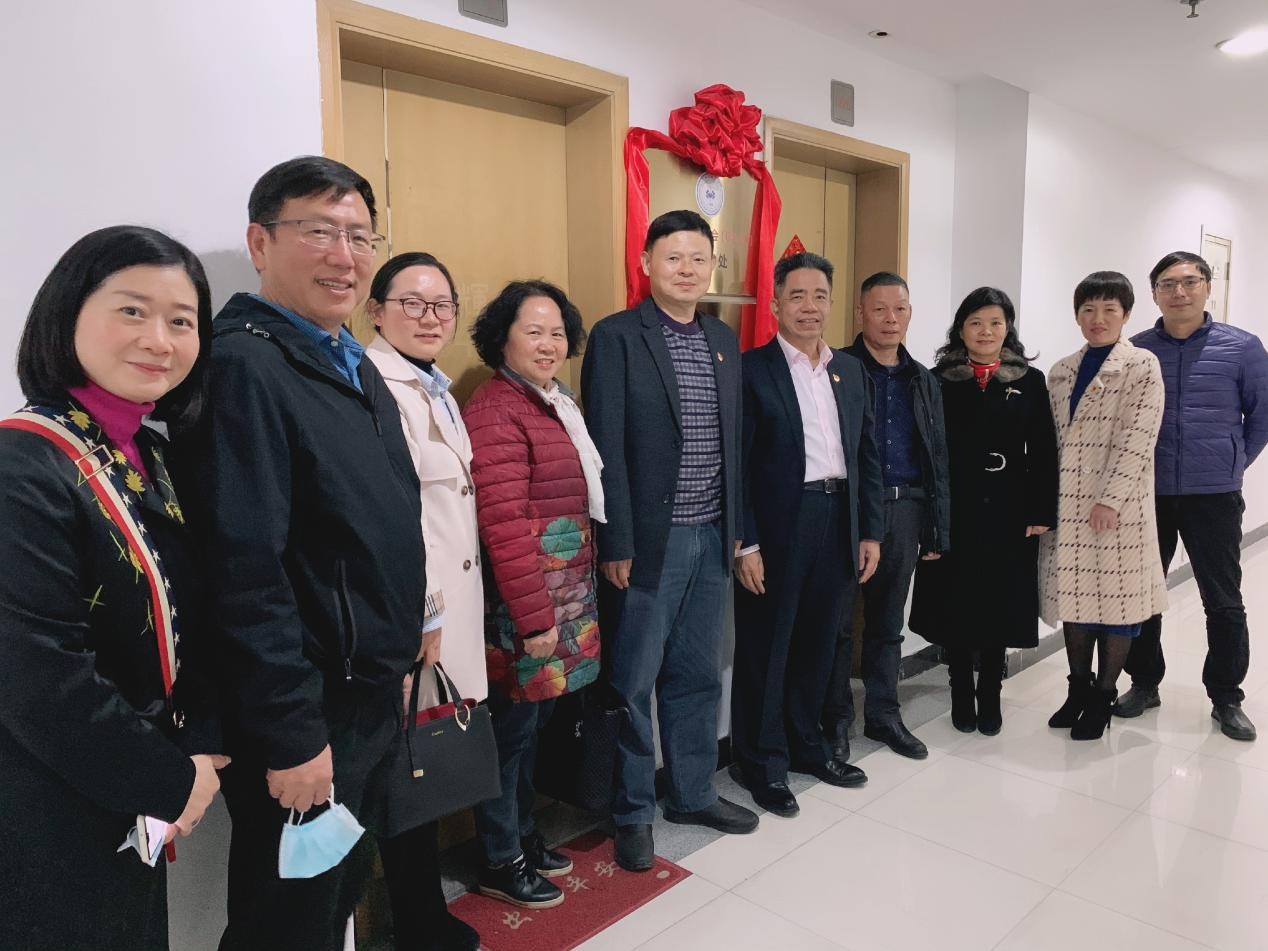 ny17_109117.jpg 11.jpg