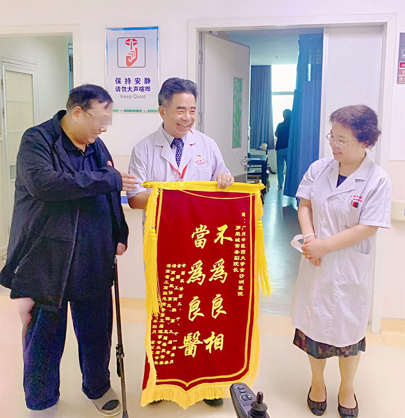 ny12_296766.jpg ny12_296766.jpg