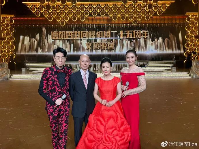 ny07_262237.jpg ny07_262237.jpg